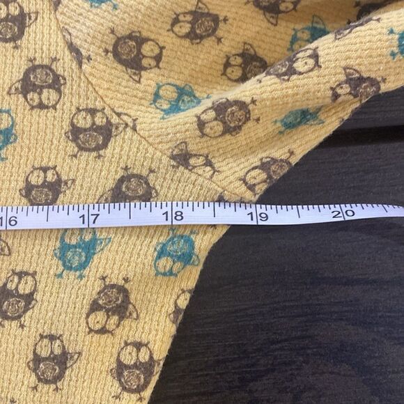 Wear it declare it long sleeve thermal yellow bug XL - Picture 5 of 6